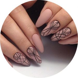 Дизайн ногтей с бежевым цветом