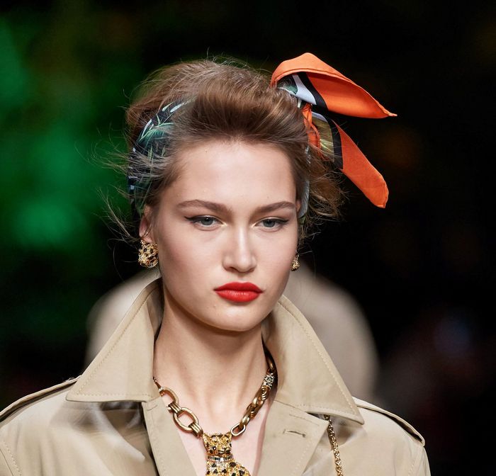 Тренды в макияже весна-лето 2020. Фото с показа коллекции Dolce & Gabbana