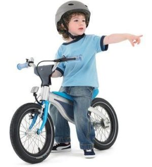 Как выбрать для малыша первый велосипед?