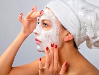 Уход за лицом – маски в домашних условиях