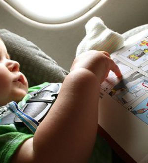 Авиапутешествие с младенцем: как обеспечить ребенку и себе комфорт?