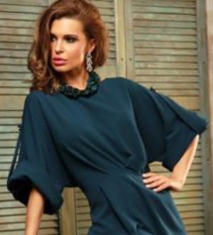 Выбираем модное трикотажное платье на сезон осень — зима