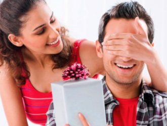 Как сделать подарок мужчине на день рождения своими руками