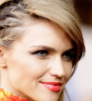 64 модные косички на волосы средней длины: фото и уроки