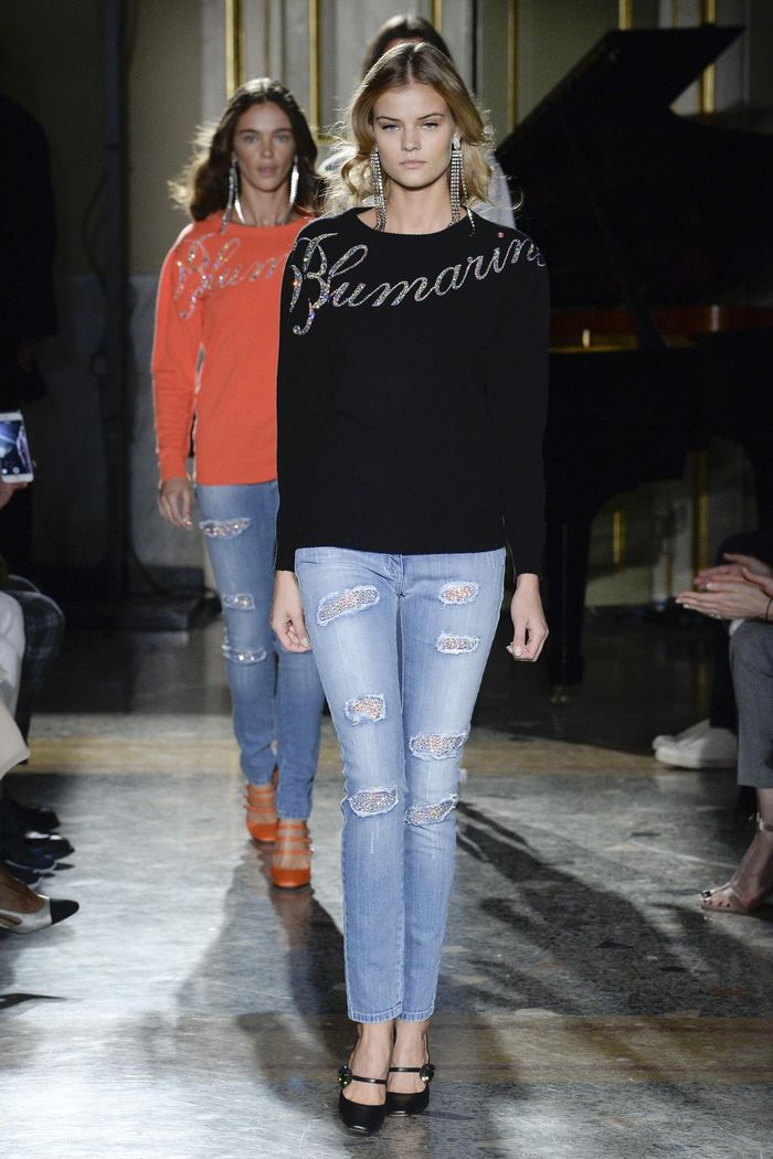 Модные джинсы коллекция осень-зима 2017-2018 Blumarine