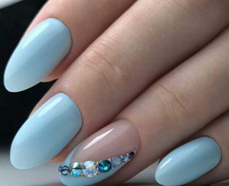 Голубой шеллак дизайн фото ногтей