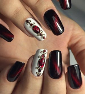 Шикарный маникюр: фото новинки 2020