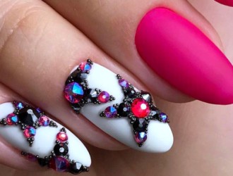 Легкий маникюр: фото дизайна для домашних условий