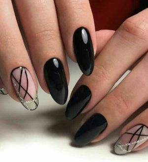 Идеи стильного маникюра 2020