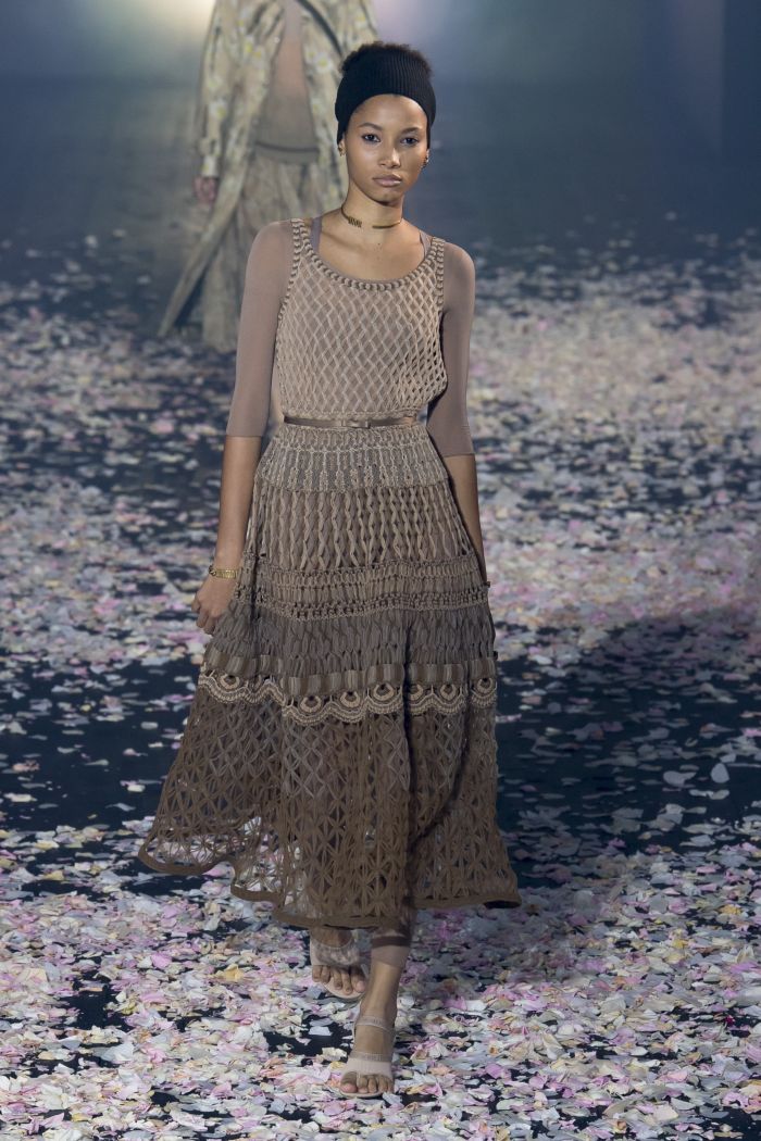 Модное платье 2019 весна-лето Christian Dior