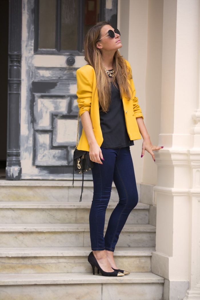 Желтый пиджак