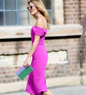 С чем носить розовое платье? Советы стилиста