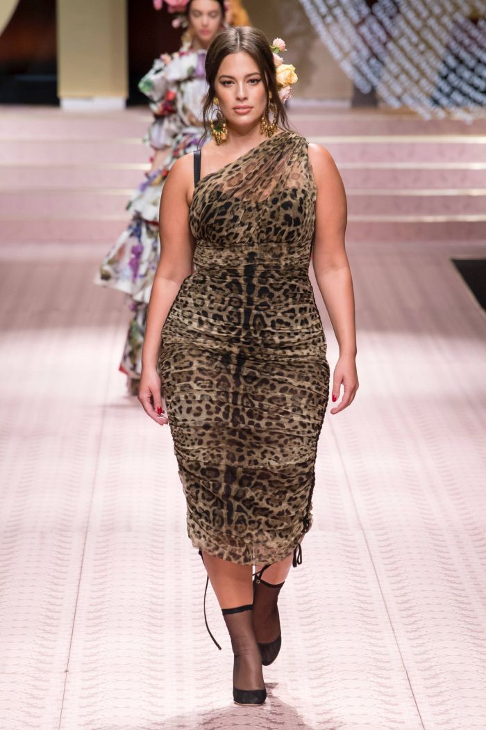 Модное леопардовое платье Dolce & Gabbana