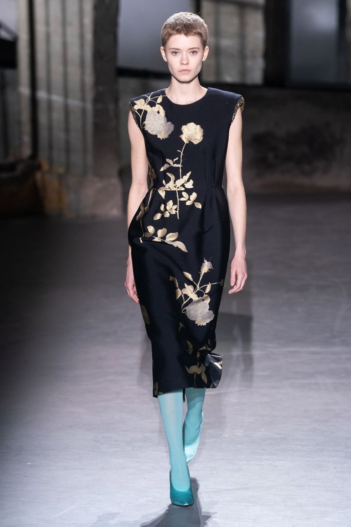 Модная одежда осень-зима 2019-2020 Dries Van Noten