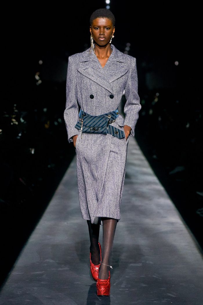 Модная одежда осень-зима 2019-2020 Givenchy