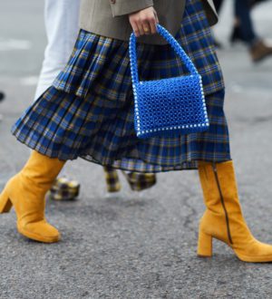 8 модных моделей синих юбок 2019-2020 года