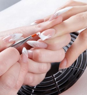 Наращивание ногтей — модные техники 2025, дизайн и формы