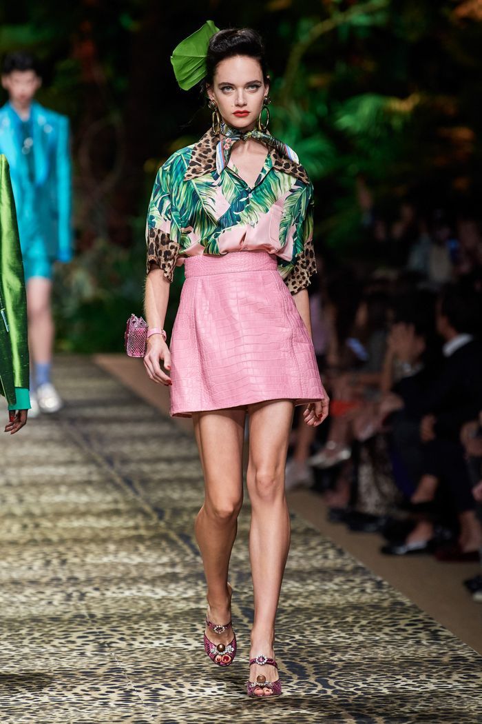 Модная короткая юбка с завышенной талией из коллекции 2020 Dolce & Gabbana
