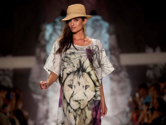 Обзор на модные пляжные платья