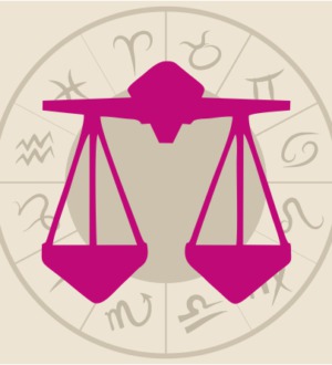 Женщины-Весы ─ гороскоп на май 2020