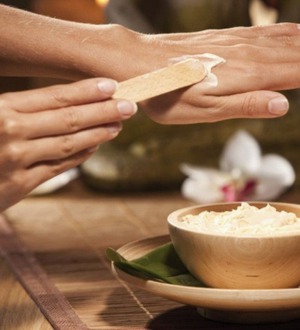 Как сделать маску для сухих рук в домашних условиях – лучше рецепты