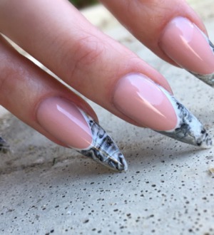 Мастер-класс: чёрно-белый дизайн ногтей с моделированием по гелевой технологии