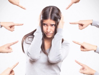 Как воспринимать критику и не реагировать на неё