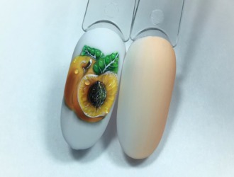 Маникюр с фруктами: делаем сами