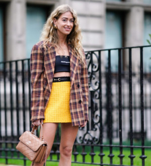 С чем носить короткую юбку: самые интересные образы 2020-2021