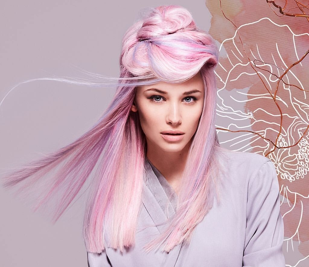 Оттенки розовых волос