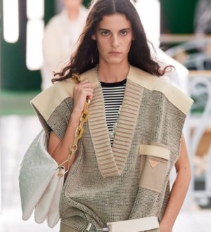 10 трендов в одежде 2021: модные женские образы весна-лето