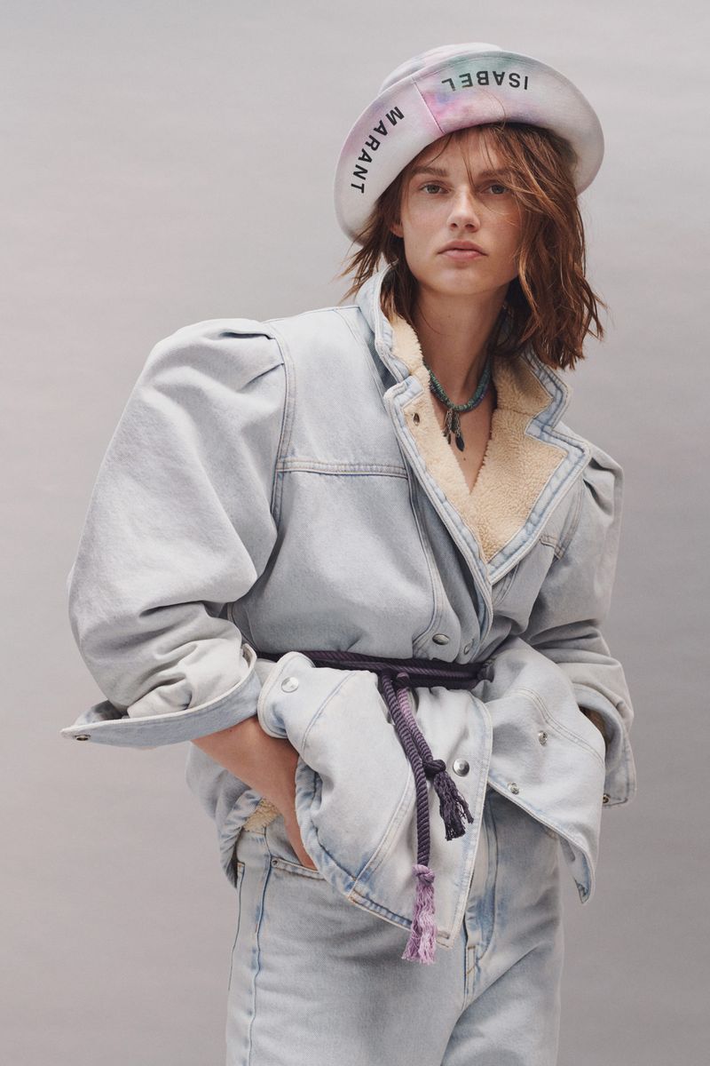 Модная утеплённая джинсовая куртка на весну 2021 из коллекции Isabel Marant Etoile