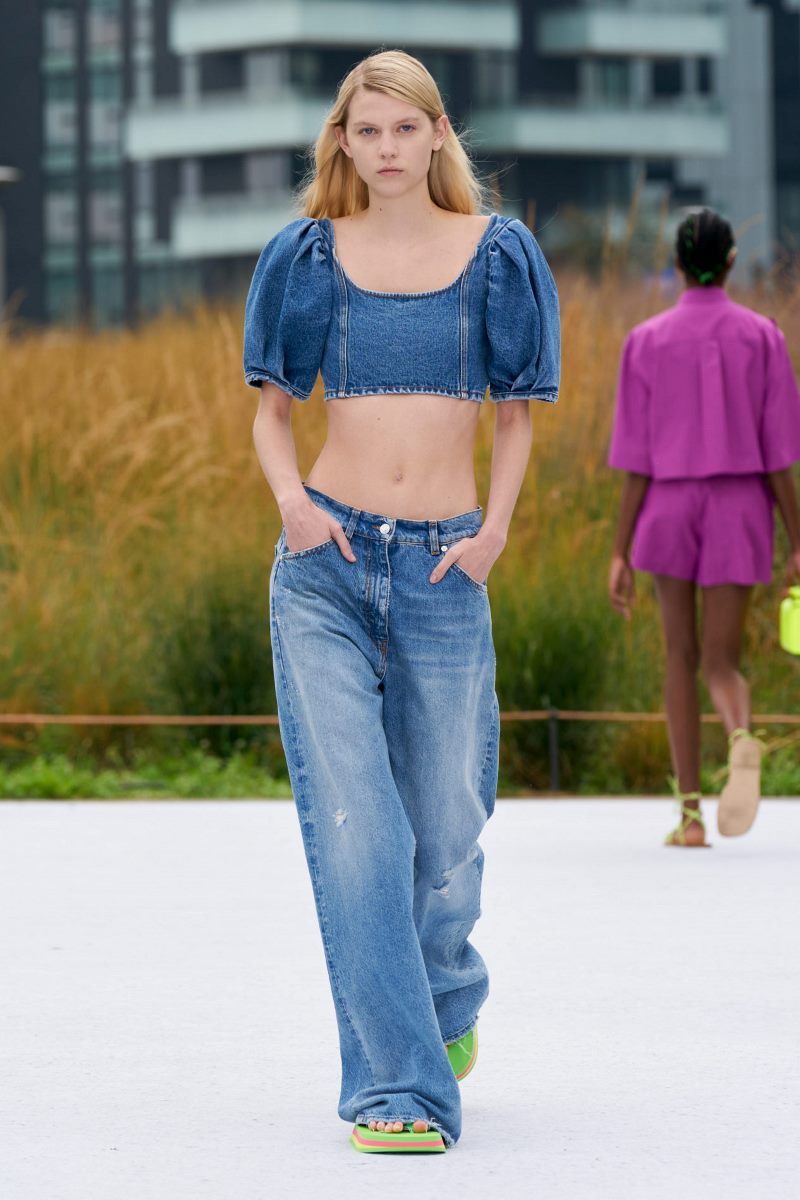 Тренд в одежде № 4 – Брюки и джинсы с заниженной талией
