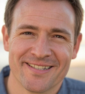 Лучший крем для мужчин от морщин вокруг глаз 2025: рейтинг топ-10