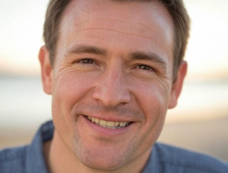 Лучший крем для мужчин от морщин вокруг глаз 2025: рейтинг топ-10